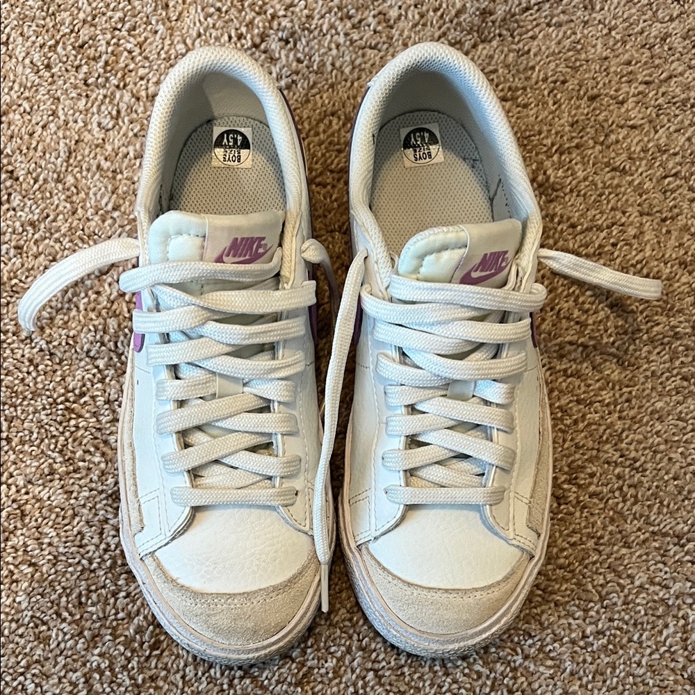 Nike shoes